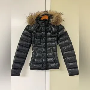 ダウンジャケット・コート MONCLER | Armoise Short Down Jacket Moncler | Jackets & Coats | Moncler Armoise Short Down